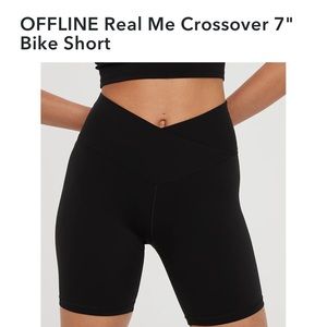 Aerie crossover bike short